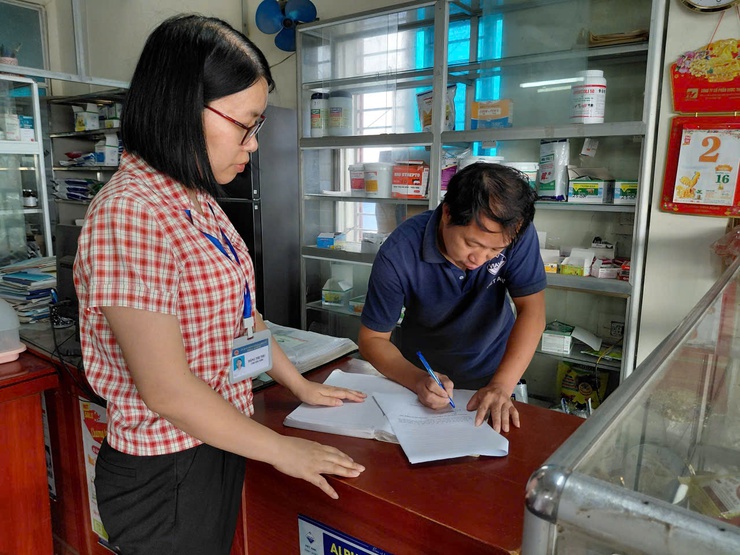 TIẾP TỤC KIỂM TRA, TUYÊN TRUYỀN CÔNG TÁC ĐẢM BẢO VỆ SINH AN TOÀN THỰC PHẨM - Ảnh 5.
