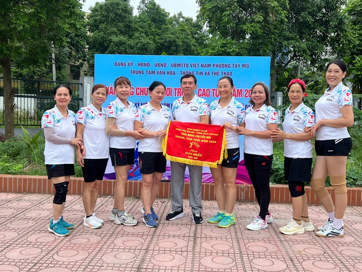 Sôi nổi Giải bóng chuyền hơi trung, cao tuổi phường Tây Mỗ năm 2026- Ảnh 10.