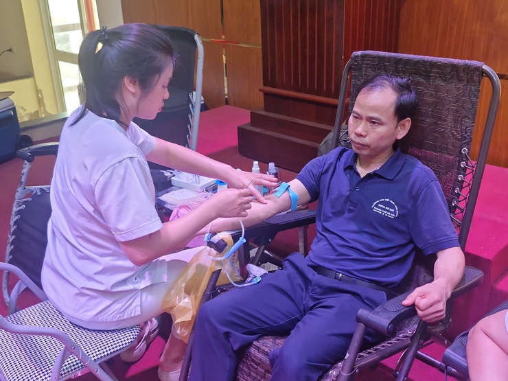 Xã Thư Lâm tổ chức Ngày hội hiến máu tình nguyện “Giọt hồng tri ân” năm 2026- Ảnh 5.