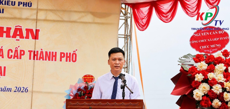 Thôn Bái Ngoại long trọng tổ chức Lễ đón nhận Bằng xếp hạng Di tích lịch sử - văn hóa cấp Thành phố đối với đình Bái Ngoại- Ảnh 4.