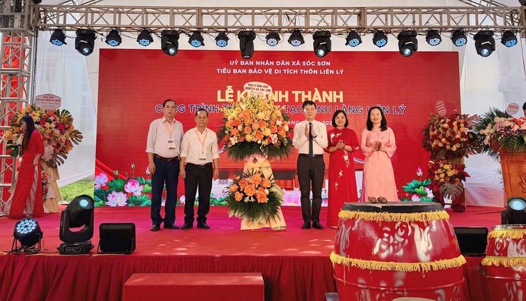 XÃ SÓC SƠN TỔ CHỨC LỄ KHÁNH THÀNH DỰ ÁN TU BỔ, TÔN TẠO DI TÍCH ĐÌNH LÀNG LIÊN LÝ - Ảnh 1.