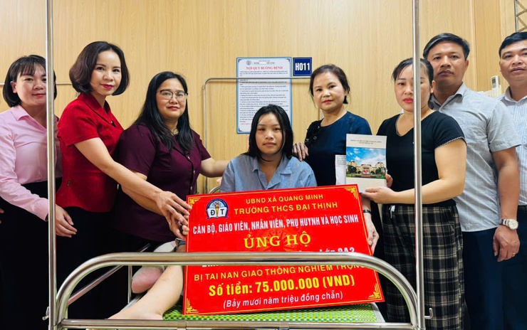 Quang Minh lan tỏa yêu thương – Kịp thời động viên, hỗ trợ học sinh gặp hoàn cảnh đặc biệt khó khăn
- Ảnh 2.