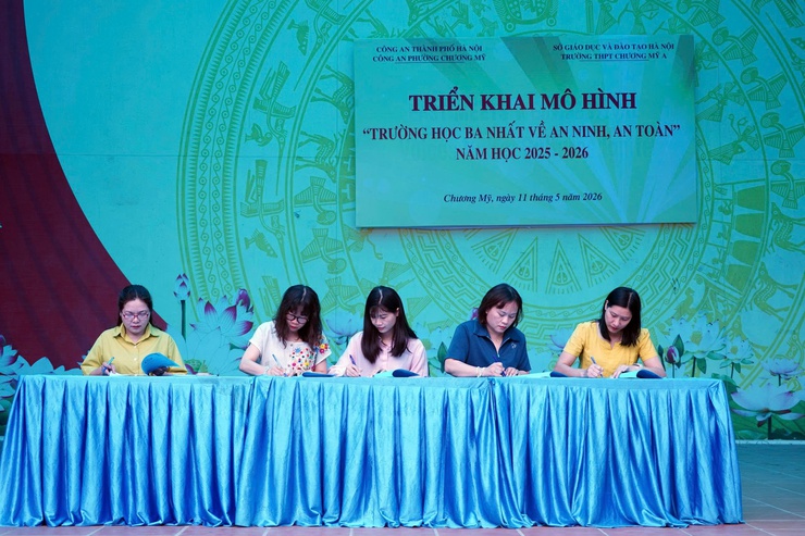 Trường THPT Chương Mỹ A triển khai mô hình “Trường học Ba nhất về an ninh, an toàn”- Ảnh 8.
