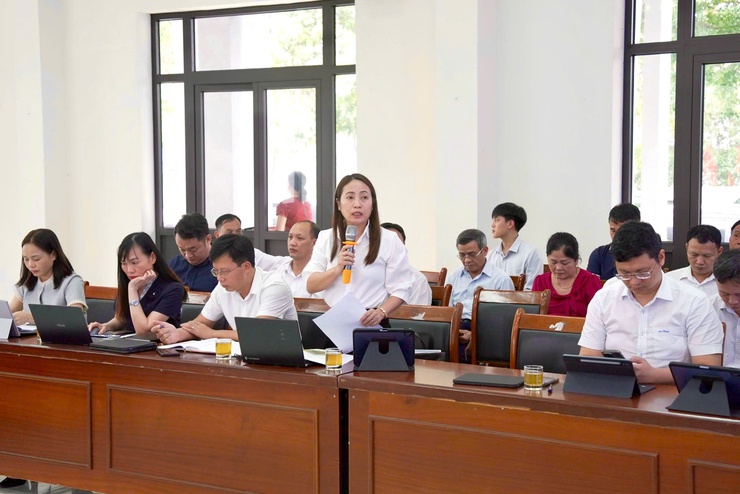 HỘI NGHỊ GIAO BAN BAN CHỈ ĐẠO CÔNG TÁC BỒI THƯỜNG HỖ TRỢ VÀ TÁI ĐỊNH CƯ CÁC DỰ ÁN TRÊN ĐỊA BÀN THIÊN LỘC- Ảnh 17.