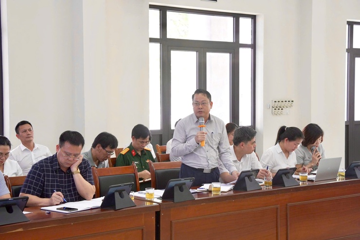 HỘI NGHỊ GIAO BAN BAN CHỈ ĐẠO CÔNG TÁC BỒI THƯỜNG HỖ TRỢ VÀ TÁI ĐỊNH CƯ CÁC DỰ ÁN TRÊN ĐỊA BÀN THIÊN LỘC- Ảnh 16.