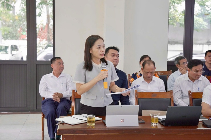 HỘI NGHỊ GIAO BAN BAN CHỈ ĐẠO CÔNG TÁC BỒI THƯỜNG HỖ TRỢ VÀ TÁI ĐỊNH CƯ CÁC DỰ ÁN TRÊN ĐỊA BÀN THIÊN LỘC- Ảnh 13.