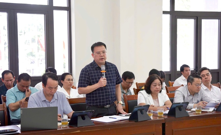 HỘI NGHỊ GIAO BAN BAN CHỈ ĐẠO CÔNG TÁC BỒI THƯỜNG HỖ TRỢ VÀ TÁI ĐỊNH CƯ CÁC DỰ ÁN TRÊN ĐỊA BÀN THIÊN LỘC- Ảnh 12.
