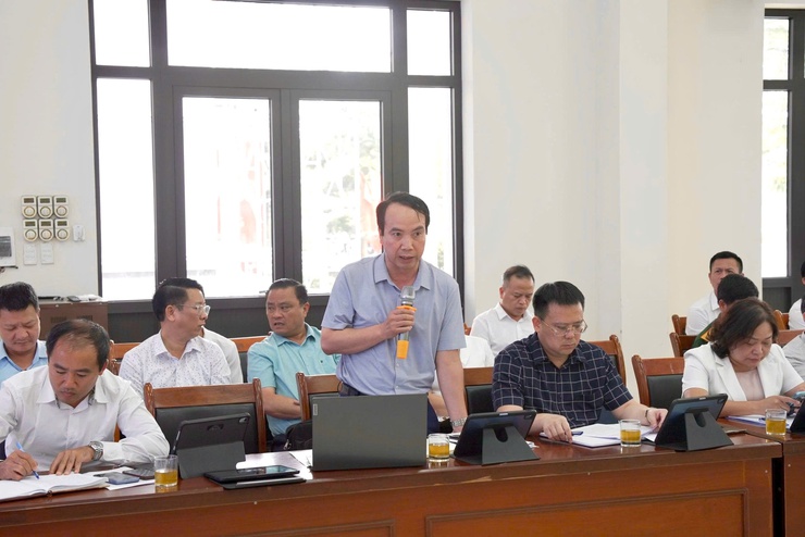 HỘI NGHỊ GIAO BAN BAN CHỈ ĐẠO CÔNG TÁC BỒI THƯỜNG HỖ TRỢ VÀ TÁI ĐỊNH CƯ CÁC DỰ ÁN TRÊN ĐỊA BÀN THIÊN LỘC- Ảnh 10.