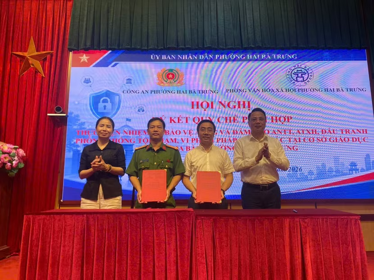 Phường Hai Bà Trưng: Tăng cường đảm bảo an ninh, trật tự tại các cơ sở giáo dục.- Ảnh 2.