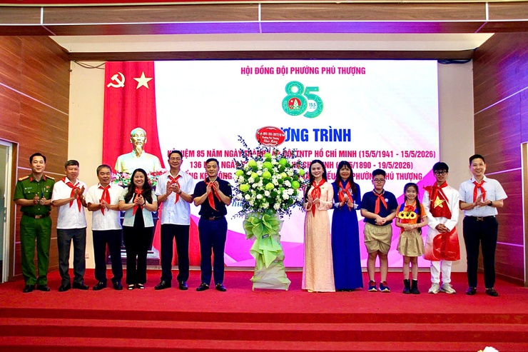 Phường Phú Thượng tổ chức kỷ niệm 85 năm Ngày thành lập Đội TNTP Hồ Chí Minh và tổng kết công tác Đội năm học 2025 – 2026- Ảnh 8.