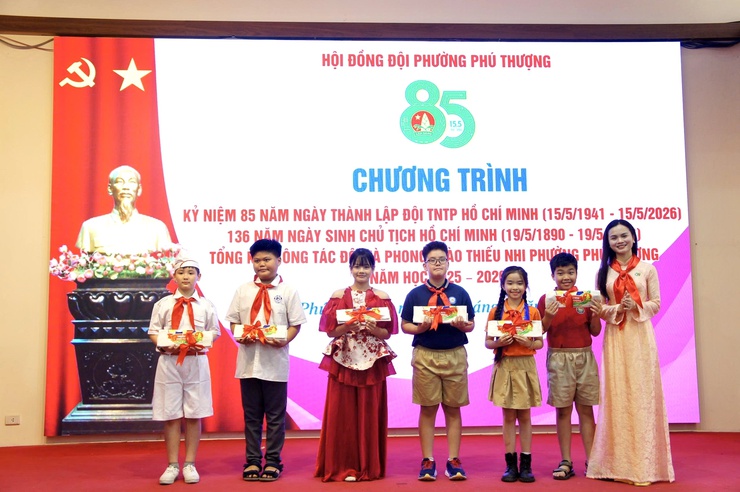Phường Phú Thượng tổ chức kỷ niệm 85 năm Ngày thành lập Đội TNTP Hồ Chí Minh và tổng kết công tác Đội năm học 2025 – 2026- Ảnh 18.