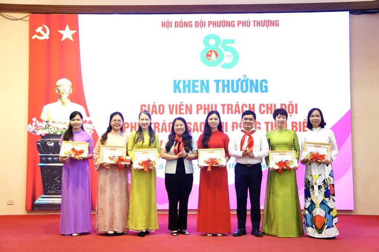 Phường Phú Thượng tổ chức kỷ niệm 85 năm Ngày thành lập Đội TNTP Hồ Chí Minh và tổng kết công tác Đội năm học 2025 – 2026- Ảnh 15.