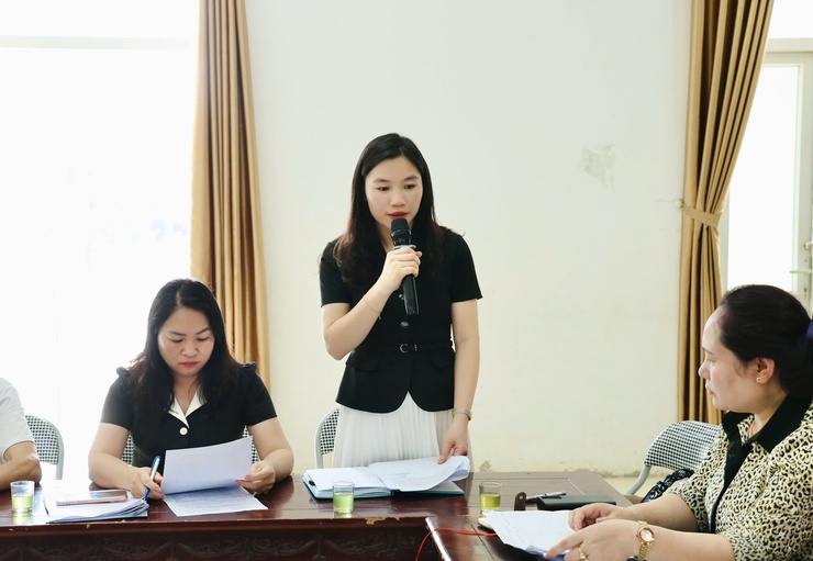 Tổ tuyên truyền, vận động Nhân dân trong công tác giải phóng mặt bằng thực hiện Dự án cải tạo, nâng cấp Quốc lộ 6 đoạn Ba La - Xuân Mai (địa bàn xã Trường Yên cũ) tổ chức hội nghị triển khai nhiệm vụ- Ảnh 2.