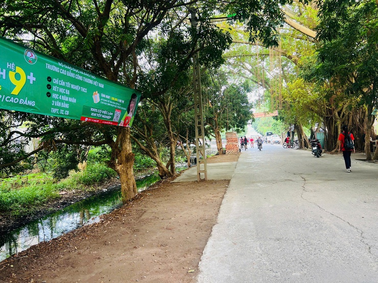 Nam Phù lập lại kỷ cương đô thị khu vực trường học: Mềm dẻo tạo đồng thuận, kiên quyết để giữ nề nếp- Ảnh 16.
