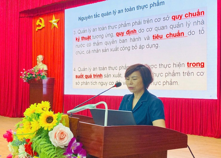 Hát Môn tổ chức Hội nghị tuyên truyền thực hiện vệ sinh an toàn thực phẩm năm 2026- Ảnh 2.