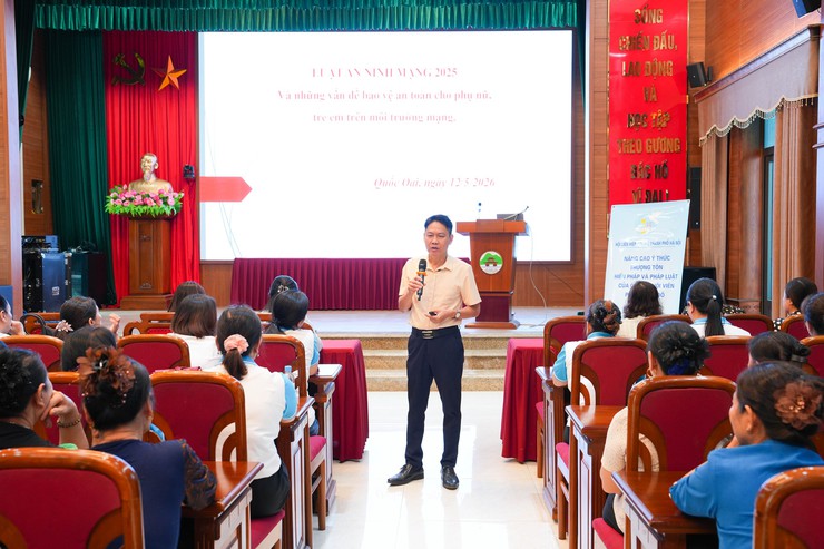 Nâng cao kỹ năng bảo vệ phụ nữ trên không gian mạng trên địa bàn xã Quốc Oai- Ảnh 4.
