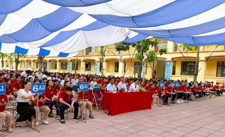 THCS ĐÔNG MỸ ĐẨY MẠNH TUYÊN TRUYỀN PHÒNG, CHỐNG TÁC HẠI CỦA THUỐC LÁ TRONG HỌC ĐƯỜNG- Ảnh 1.