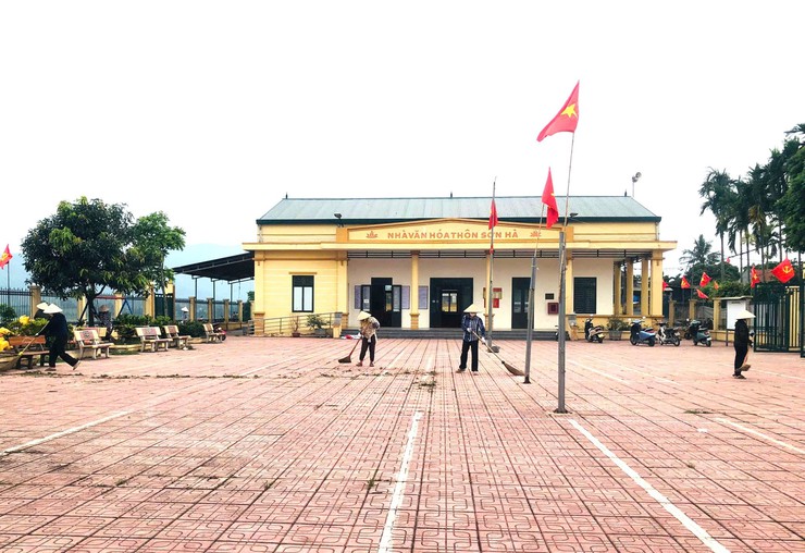 Các thôn trên địa bàn xã Ba Vì vệ sinh môi trường chào mừng Đại hội đại biểu toàn quốc MTTQ lần thứ XI- Ảnh 1.