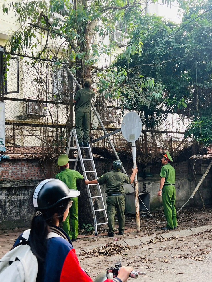 Nam Phù lập lại kỷ cương đô thị khu vực trường học: Mềm dẻo tạo đồng thuận, kiên quyết để giữ nề nếp- Ảnh 10.