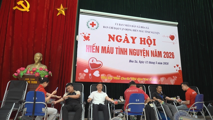 Hòa Xá hơn 300 người người tham gia hiến máu tình nguyện- Ảnh 3.