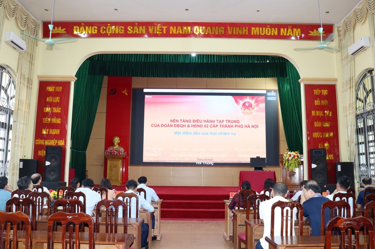 HĐND xã Quảng Bị tiếp sóng Hội nghị bồi dưỡng kiến thức, kỹ năng hoạt động của đại biểu HĐND các cấp thành phố Hà Nội năm 2026- Ảnh 4.