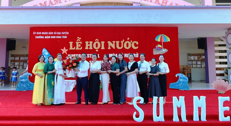 Rộn ràng Lễ hội nước – Chạm sắc màu mùa hè tuổi thơ tại Trường Mầm non Khai Thái- Ảnh 1.