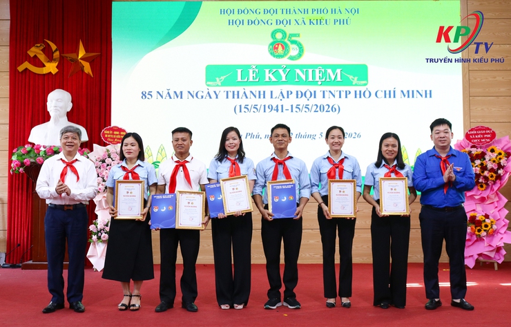 Hội đồng đội xã Kiều Phú tổ chức Lễ mít tinh kỷ niệm 85 năm ngày thành lập Đội TNTP Hồ Chí Minh (15/5/1941 – 15/5/2026)- Ảnh 9.