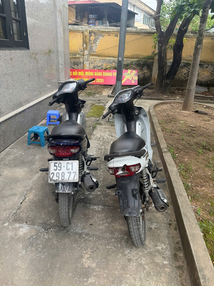 Nhanh chóng truy bắt nhóm đối tượng cướp tài sản manh động trên địa bàn phường Long Biên- Ảnh 1.