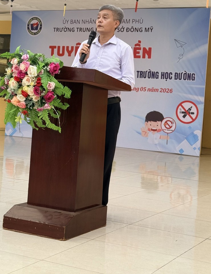 THCS ĐÔNG MỸ ĐẨY MẠNH TUYÊN TRUYỀN PHÒNG, CHỐNG TÁC HẠI CỦA THUỐC LÁ TRONG HỌC ĐƯỜNG- Ảnh 2.