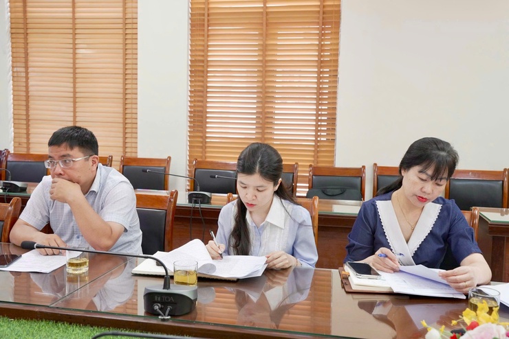 Ban Chỉ đạo Thi và tuyển sinh xã Thiên Lộc tổ chức hội nghị triển khai các văn bản chỉ đạo và hướng dẫn công tác thi tuyển sinh năm 2026- Ảnh 6.