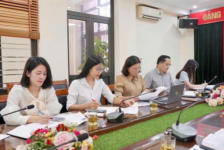 Ban Chỉ đạo Thi và tuyển sinh xã Thiên Lộc tổ chức hội nghị triển khai các văn bản chỉ đạo và hướng dẫn công tác thi tuyển sinh năm 2026- Ảnh 5.