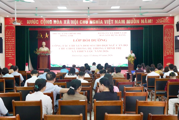 Lớp bồi dưỡng công tác chuyến đổi số cho đội ngũ cán bộ chủ chốt trong hệ thống chính trị xã Thiên Lộc năm 2026- Ảnh 1.