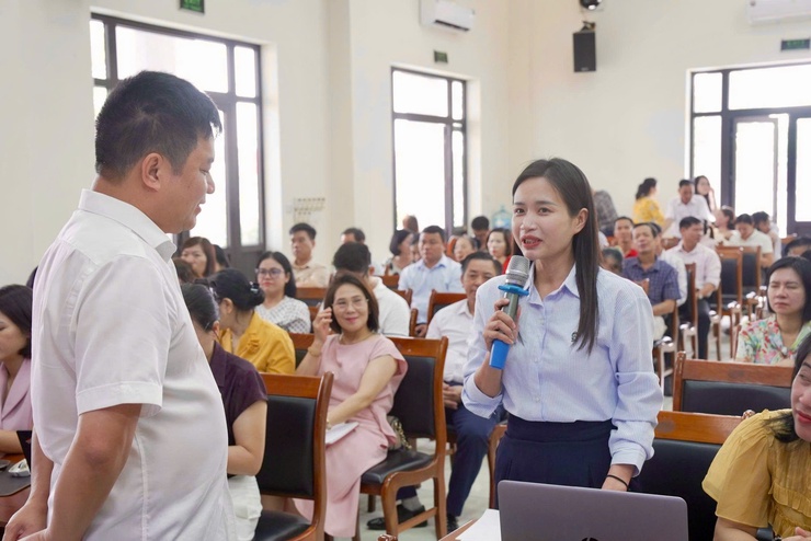Lớp bồi dưỡng công tác chuyến đổi số cho đội ngũ cán bộ chủ chốt trong hệ thống chính trị xã Thiên Lộc năm 2026- Ảnh 8.