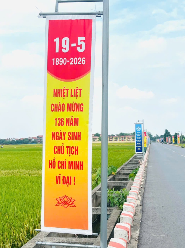 Khí thế tháng Năm tại Phúc Lộc: Hướng về kỷ niệm 136 năm ngày sinh Chủ tịch Hồ Chí Minh- Ảnh 3.