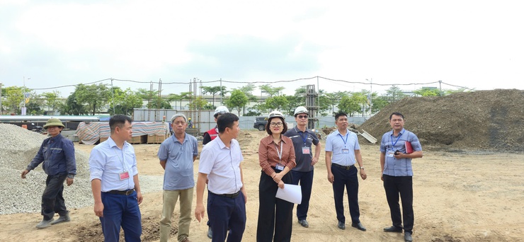 Uỷ ban MTTQ Việt Nam phường Long Biên, giám sát đầu tư xây dựng dự án trường học tại ô quy hoạch cụm G.2 phường Long Biên.- Ảnh 1.