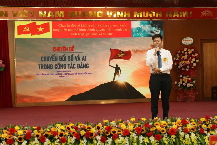 Ngọn lửa tư tưởng từ Định Công – Hội thi Báo cáo viên, Tuyên truyền viên giỏi 2026- Ảnh 3.
