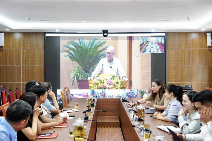Phường Phú Thượng tham dự Hội nghị bồi dưỡng kiến thức, kỹ năng hoạt động của đại biểu HĐND các cấp thành phố Hà Nội năm 2026- Ảnh 2.