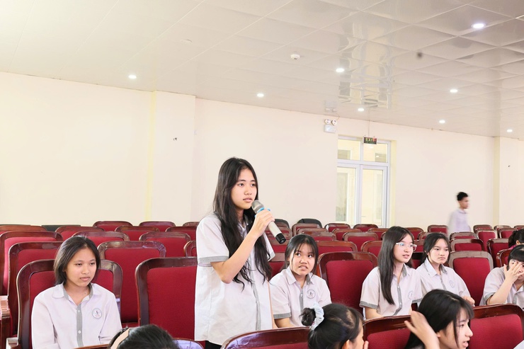 Tập huấn kỹ năng phòng chống tai nạn thương tích, đuối nước dịp hè cho học sinh- Ảnh 4.