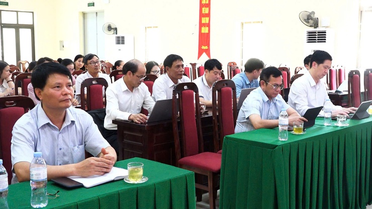 XÃ DÂN HOÀ THAM DỰ HỘI NGHỊ BỒI DƯỠNG KIẾN THỨC, KỸ NĂNG HOẠT ĐỘNG CỦA ĐẠI BIỂU HĐND CÁC CẤP THÀNH PHỐ HÀ NỘI NĂM 2026- Ảnh 2.