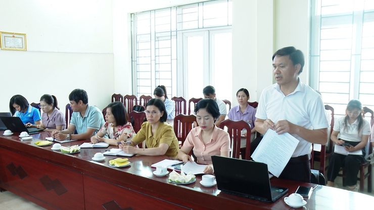 THƯỜNG TRỰC ĐẢNG ỦY LÀM VIỆC VỚI TRUNG TÂM DỊCH VỤ TỔNG HỢP XÃ ỨNG HÒA.- Ảnh 2.