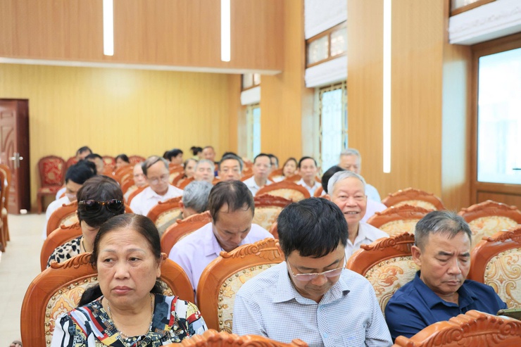 UBND xã Thư Lâm tổ chức hội nghị tuyên truyền, phổ biến, tập huấn Luật Thủ đô năm 2026 và các văn bản thi hành- Ảnh 10.