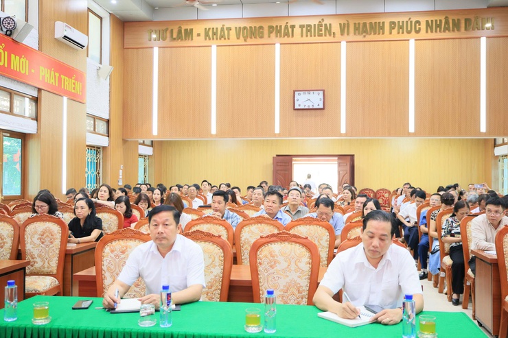 UBND xã Thư Lâm tổ chức hội nghị tuyên truyền, phổ biến, tập huấn Luật Thủ đô năm 2026 và các văn bản thi hành- Ảnh 1.