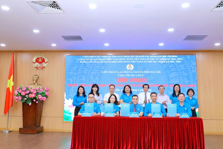 Cụm thi đua số 03 Công đoàn các phường trực thuộc LĐLĐ thành phố Hà Nội tổ chức ký kết giao ước thi đua năm 2026- Ảnh 2.