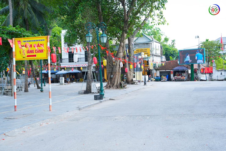 QUỐC OAI KIÊN QUYẾT LẬP LẠI TRẬT TỰ ĐÔ THỊ KHU VỰC HỒ LONG TRÌ – CHÙA THẦY- Ảnh 4.