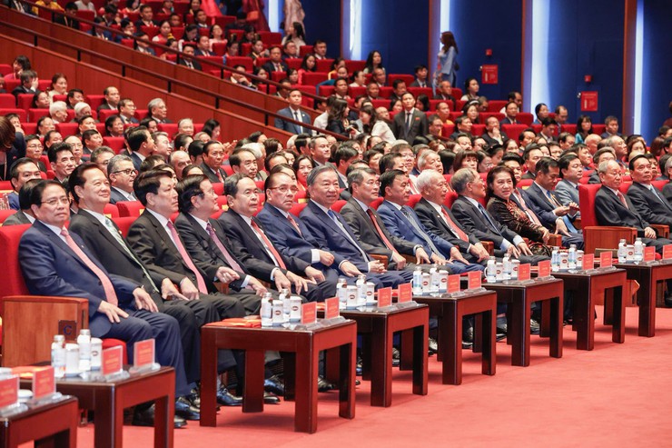 Khai mạc trọng thể Đại hội đại biểu toàn quốc Mặt trận Tổ quốc Việt Nam lần thứ XI nhiệm kỳ 2026 - 2031- Ảnh 2.