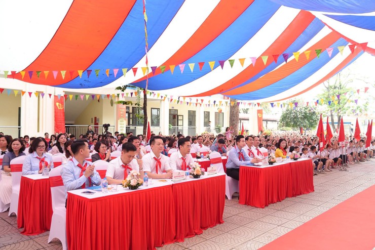 Đoàn TNCS Hồ Chí Minh - Hội đồng Đội xã Phù Đổng tổ chức chương trình kỷ niệm 85 năm Ngày thành lập Đội Thiếu niên Tiền phong Hồ Chí Minh- Ảnh 1.