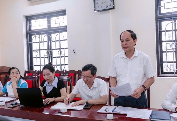 Ban Kinh tế - Ngân sách HĐND xã Ứng Thiên khảo sát tiến độ thực hiện 2 dự án trọng điểm trên địa bàn- Ảnh 4.