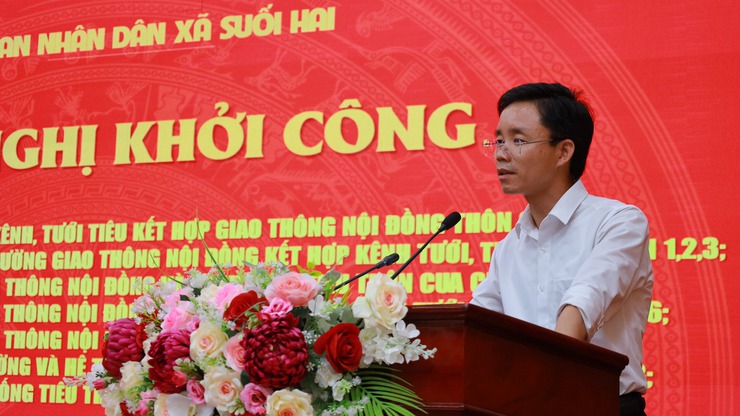 Xã Suối Hai tổ chức hội nghị khởi công các dự án cải tạo, nâng cấp hệ thống đường giao thông nội đồng, kênh tưới, tiêu và hệ thống tiêu thoát nước trên địa bàn xã.- Ảnh 1.