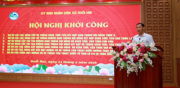 Xã Suối Hai tổ chức hội nghị khởi công các dự án cải tạo, nâng cấp hệ thống đường giao thông nội đồng, kênh tưới, tiêu và hệ thống tiêu thoát nước trên địa bàn xã.- Ảnh 2.