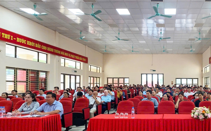 XÃ NỘI BÀI TỔ CHỨC TẬP HUẤN VỀ VSATTP CHO CÁC HỘ CÔNG THƯƠNG KINH DOANH THỰC PHẨM- Ảnh 1.